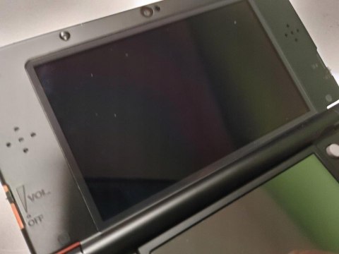 KONSOLA NEW NINTENDO 3DS XL POMARAŃCZOWO-CZARNA + RYSIK + ŁADOWARKA + ETUI KONSOLA NEW NINTENDO 3DS XL POMARAŃCZOWO-CZARNA + RYSIK + ŁADOWARKA + ETUI
