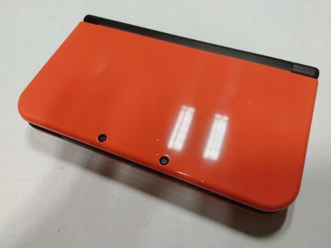 KONSOLA NEW NINTENDO 3DS XL POMARAŃCZOWO-CZARNA + RYSIK + ŁADOWARKA + ETUI KONSOLA NEW NINTENDO 3DS XL POMARAŃCZOWO-CZARNA + RYSIK + ŁADOWARKA + ETUI