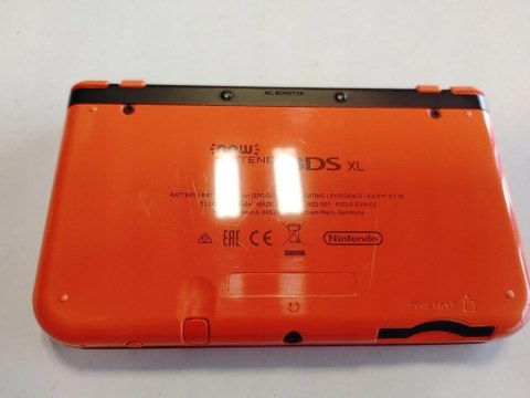 KONSOLA NEW NINTENDO 3DS XL POMARAŃCZOWO-CZARNA + RYSIK + ŁADOWARKA KONSOLA NEW NINTENDO 3DS XL POMARAŃCZOWO-CZARNA + RYSIK + ŁADOWARKA