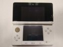 KONSOLA NINTENDO 3DS BIAŁA + ŁADOWARKA + RYSIK + KARTA PAMIĘCI + ETUI