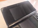 KONSOLA NINTENDO 3DS CZARNA + ETUI + USB + RYSIK + GRA