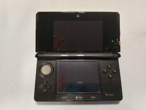 KONSOLA NINTENDO 3DS ZELDA LIMITED EDITION + GRA + PUDEŁKO + DOCK + RYSIK KONSOLA NINTENDO 3DS ZELDA LIMITED EDITION + GRA + PUDEŁKO + DOCK + RYSIK