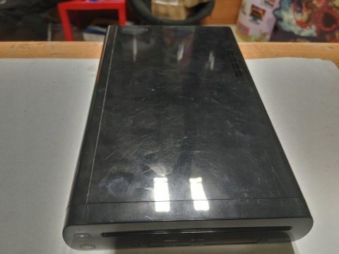 KONSOLA NINTENDO WII U 32GB + 3 GRY - SMASH BROS, NEW SUPER MARIO ORAZ LAND KONSOLA NINTENDO WII U 32GB + 3 GRY - SMASH BROS, NEW SUPER MARIO ORAZ LAND
