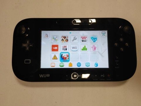 KONSOLA NINTENDO WII U 32GB +MARIO KART 8 + PUDEŁKO + OKABLOWANIE KONSOLA NINTENDO WII U 32GB +MARIO KART 8 + PUDEŁKO + OKABLOWANIE