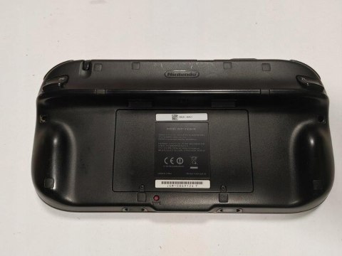 KONSOLA NINTENDO WII U 32GB + PUDEŁKO + 7 GIER W TYM 3 MARIO ORAZ MINECRAFT KONSOLA NINTENDO WII U 32GB + PUDEŁKO + 7 GIER W TYM 3 MARIO ORAZ MINECRAFT