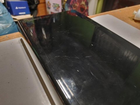 KONSOLA NINTENDO WII U 32GB + PUDEŁKO + 7 GIER W TYM 3 MARIO ORAZ MINECRAFT KONSOLA NINTENDO WII U 32GB + PUDEŁKO + 7 GIER W TYM 3 MARIO ORAZ MINECRAFT