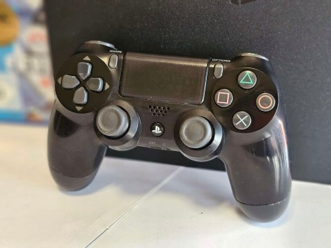 KONSOLA SONY PLAYSTATION 4 SLIM 500GB + ORYGINALNY PAD + 3 GRY PS4 KONSOLA SONY PLAYSTATION 4 SLIM 500GB + ORYGINALNY PAD + 3 GRY PS4