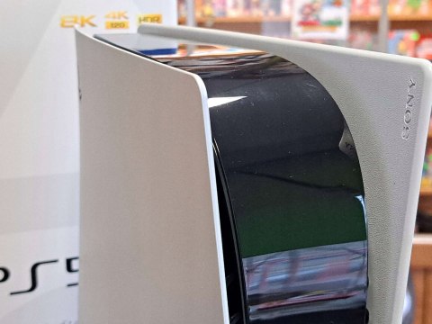 KONSOLA SONY PLAYSTATION 5 825GB Z NAPĘDEM BLU-RAY - KOMPLET KONSOLA SONY PLAYSTATION 5 825GB Z NAPĘDEM BLU-RAY - KOMPLET