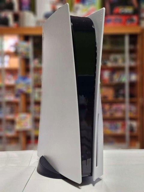 KONSOLA SONY PLAYSTATION 5 Z NAPĘDEM + PAD + ŁADOWARKA + 5 GIER KONSOLA SONY PLAYSTATION 5 Z NAPĘDEM + PAD + ŁADOWARKA + 5 GIER