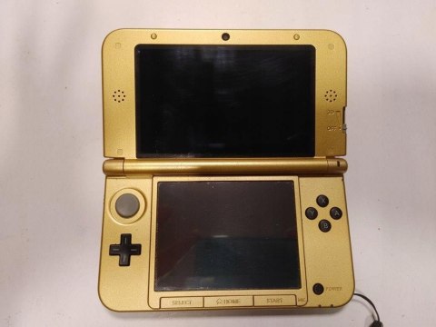 NINTENDO 3DS XL EDYCJA THE LEGEND OF ZELDA A LINK BETWEEN WORLDS NINTENDO 3DS XL EDYCJA THE LEGEND OF ZELDA A LINK BETWEEN WORLDS