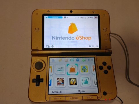 NINTENDO 3DS XL EDYCJA THE LEGEND OF ZELDA A LINK BETWEEN WORLDS NINTENDO 3DS XL EDYCJA THE LEGEND OF ZELDA A LINK BETWEEN WORLDS