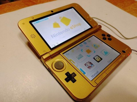 NINTENDO 3DS XL EDYCJA THE LEGEND OF ZELDA A LINK BETWEEN WORLDS NINTENDO 3DS XL EDYCJA THE LEGEND OF ZELDA A LINK BETWEEN WORLDS