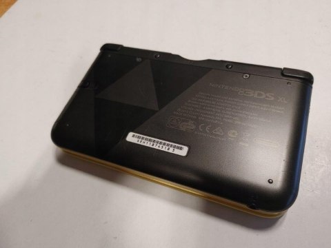 NINTENDO 3DS XL EDYCJA THE LEGEND OF ZELDA + GRA MAJORA'S MASK NINTENDO 3DS XL EDYCJA THE LEGEND OF ZELDA + GRA MAJORA'S MASK