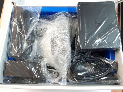 GOGLE SONY PLAYSTATION VR V2 PS4 + KAMERA V2 + 2x KONTROLER MOVE + GRA GOGLE SONY PLAYSTATION VR V2 PS4 + KAMERA V2 + 2x KONTROLER MOVE + GRA