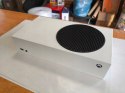 KONSOLA XBOX SERIES S 512GB + PAD BEZPRZEWODOWY + PUDEŁKO