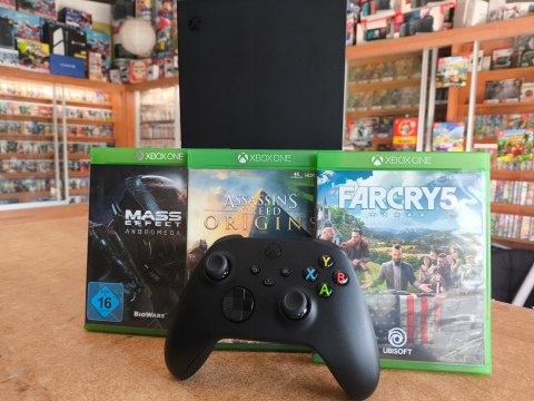 KONSOLA MICROSOFT XBOX SERIES X 1TB Z NAPĘDEM + 3 GRY + PAD KONSOLA MICROSOFT XBOX SERIES X 1TB Z NAPĘDEM + 3 GRY + PAD