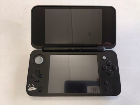 KONSOLA NEW NINTENDO 2DS XL LIQUID METAL SLIME EDITION NTSC-J + GRA DQ XI KONSOLA NEW NINTENDO 2DS XL LIQUID METAL SLIME EDITION NTSC-J + GRA DQ XI
