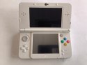 KONSOLA NEW NINTENDO 3DS BIAŁA + USB + KARTA PAMIĘCI + RYSIK - ŁADNY STAN