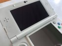 KONSOLA NEW NINTENDO 3DS BIAŁA + USB + KARTA PAMIĘCI + RYSIK - ŁADNY STAN