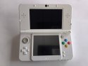 KONSOLA NEW NINTENDO 3DS BIAŁA + USB + KARTA PAMIĘCI + RYSIK