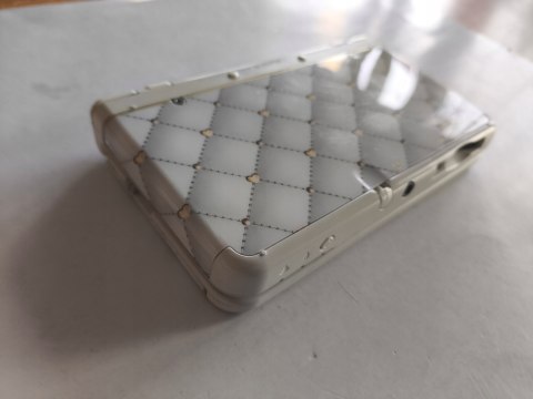 KONSOLA NEW NINTENDO 3DS BIAŁA + USB + KARTA PAMIĘCI + RYSIK KONSOLA NEW NINTENDO 3DS BIAŁA + USB + KARTA PAMIĘCI + RYSIK