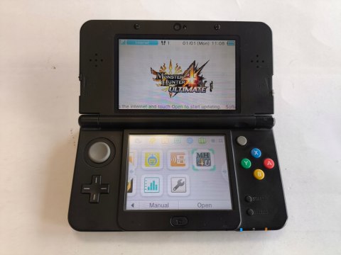 KONSOLA NEW NINTENDO 3DS EDYCJA MONSTER HUNTER + GRA MH 4 ULTIMATE + DOCK KONSOLA NEW NINTENDO 3DS EDYCJA MONSTER HUNTER + GRA MH 4 ULTIMATE + DOCK