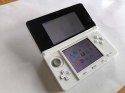 KONSOLA NINTENDO 3DS BIAŁA + USB + RYSIK + KARTA PAMIĘCI + 3 GRY