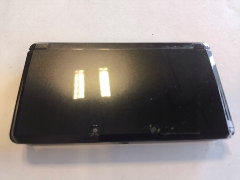 KONSOLA NINTENDO 3DS CZARNA + DOCK + ŁAD + PUDEŁKO + RYSIK KONSOLA NINTENDO 3DS CZARNA + DOCK + ŁAD + PUDEŁKO + RYSIK