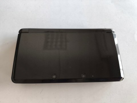 KONSOLA NINTENDO 3DS CZARNA + USB + RYSIK KONSOLA NINTENDO 3DS CZARNA + USB + RYSIK