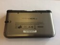 KONSOLA NINTENDO 3DS XL SREBRNO-CZARNA + RYSIK + USB + MARIO KART 7
