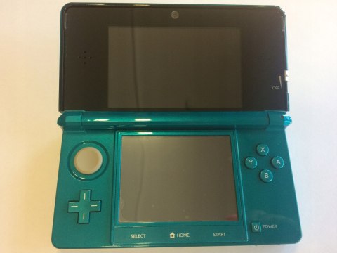 KONSOLA NINTENDO 3DS NIEBIESKA + USB + KARTA PAMIĘCI + ETUI + PUDEŁKO KONSOLA NINTENDO 3DS NIEBIESKA + USB + KARTA PAMIĘCI + ETUI + PUDEŁKO