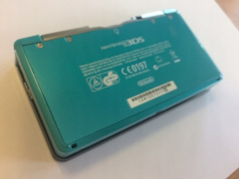 KONSOLA NINTENDO 3DS NIEBIESKA + USB + KARTA PAMIĘCI + ETUI + PUDEŁKO KONSOLA NINTENDO 3DS NIEBIESKA + USB + KARTA PAMIĘCI + ETUI + PUDEŁKO