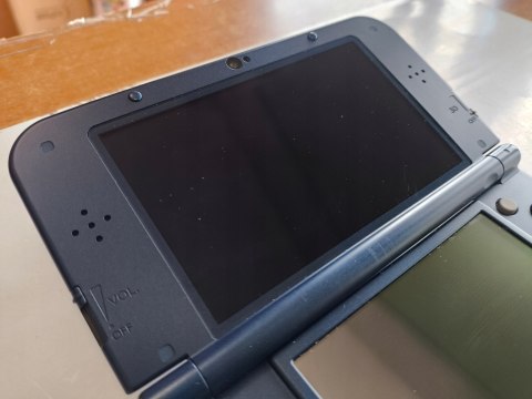 NEW NINTENDO 3DS XL NIEBIESKA IPS + RYSIK + USB NEW NINTENDO 3DS XL NIEBIESKA IPS + RYSIK + USB