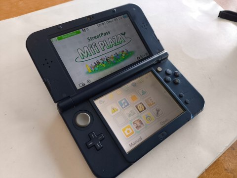 NEW NINTENDO 3DS XL NIEBIESKA IPS + RYSIK + USB NEW NINTENDO 3DS XL NIEBIESKA IPS + RYSIK + USB