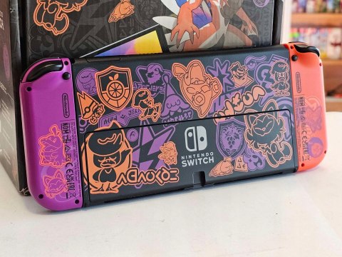 ZADBANA KONSOLA NINTENDO SWITCH OLED POKEMON SCARLET & VIOLET EDITION ZADBANA KONSOLA NINTENDO SWITCH OLED POKEMON SCARLET & VIOLET EDITION