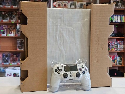 ZADBANA KONSOLA SONY PLAYSTATION 4 PRO 1TB 7216B SOFT 9.0 BIAŁA ! + PAD ZADBANA KONSOLA SONY PLAYSTATION 4 PRO 1TB 7216B SOFT 9.0 BIAŁA ! + PAD