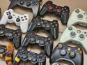 ZESTAW 18 SZTUK USZKODZONYCH PADÓW / KONTROLERÓW PS3 XBOX I INNE