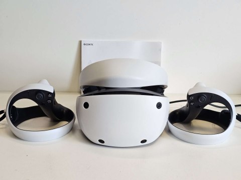 GOGLE SONY PLAYSTATION VR2 PS5 + KONTROLERY GOGLE SONY PLAYSTATION VR2 PS5 + KONTROLERY