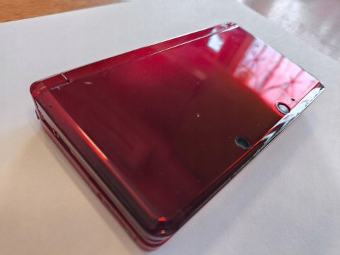 KONSOLA NINTENDO 3DS CZERWONA - USZKODZONA KONSOLA NINTENDO 3DS CZERWONA - USZKODZONA