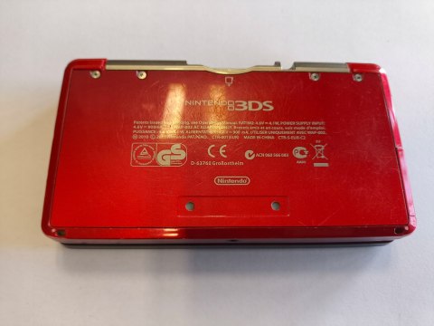 KONSOLA NINTENDO 3DS CZERWONA - USZKODZONA KONSOLA NINTENDO 3DS CZERWONA - USZKODZONA