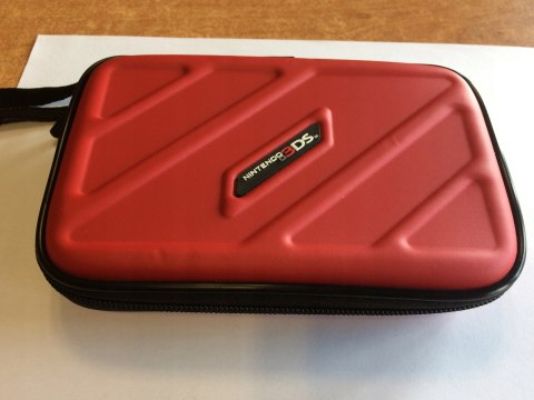 KONSOLA NINTENDO 3DS XL CZERWONA + GRA METAL GEAR SOLID 3 3D KONSOLA NINTENDO 3DS XL CZERWONA + GRA METAL GEAR SOLID 3 3D