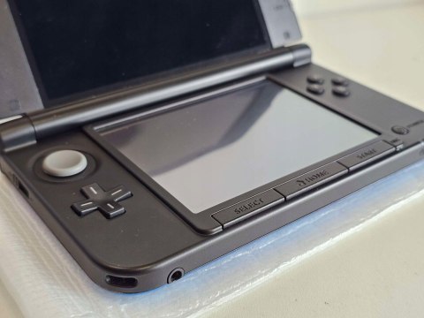 KONSOLA NINTENDO 3DS XL LIMITOWANA EDYCJA POKEMON XERNAR YVELTAL BLUE KONSOLA NINTENDO 3DS XL LIMITOWANA EDYCJA POKEMON XERNAR YVELTAL BLUE