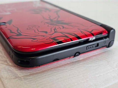 KONSOLA NINTENDO 3DS XL LIMITOWANA EDYCJA POKEMON XERNAS YVELTAL RED KONSOLA NINTENDO 3DS XL LIMITOWANA EDYCJA POKEMON XERNAS YVELTAL RED