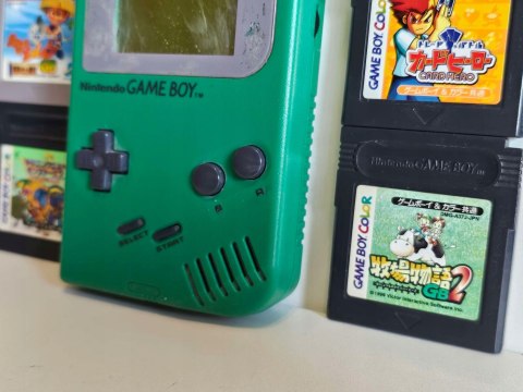 KONSOLA NINTENDO GAME BOY + ZESTAW GIER PO JAPOŃSKU KONSOLA NINTENDO GAME BOY + ZESTAW GIER PO JAPOŃSKU