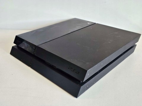 KONSOLA PS4 PLAYSTATION 4 500GB + ORYGIANLNY PAD + 7 GIER KONSOLA PS4 PLAYSTATION 4 500GB + ORYGIANLNY PAD + 7 GIER
