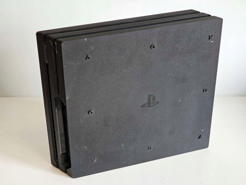 KONSOLA SONY PLAYSTATION 4 PRO 1TB BEZ PADA KONSOLA SONY PLAYSTATION 4 PRO 1TB BEZ PADA