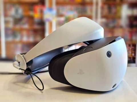 ZADBANE GOGLE SONY PLAYSTATION VR2 PS5 + KONTROLERY + ŁADOWARKA ZADBANE GOGLE SONY PLAYSTATION VR2 PS5 + KONTROLERY + ŁADOWARKA