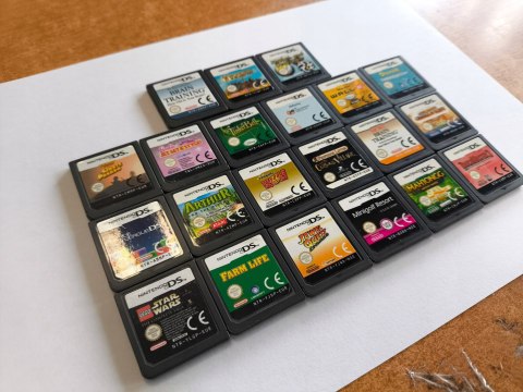 ZESTAW 21 GIER NINTENDO DS/3DS ZESTAW 21 GIER NINTENDO DS/3DS