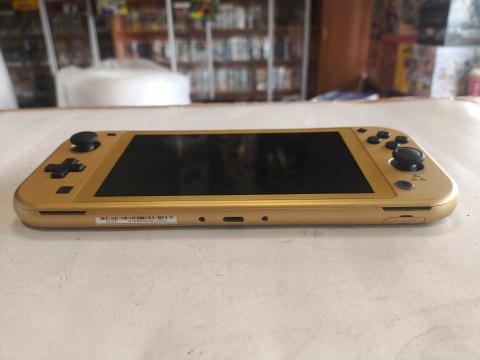 IDEALNA KONSOLA NINTENDO SWITCH LITE ZELDA HYRULE EDITION IDEALNA KONSOLA NINTENDO SWITCH LITE ZELDA HYRULE EDITION