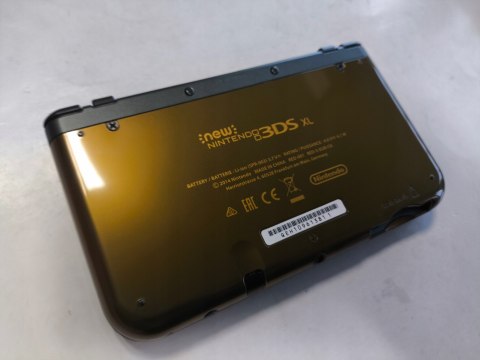 KONSOLA NEW NINTENDO 3DS XL ZELDA HYRULE EDITION KONSOLA NEW NINTENDO 3DS XL ZELDA HYRULE EDITION